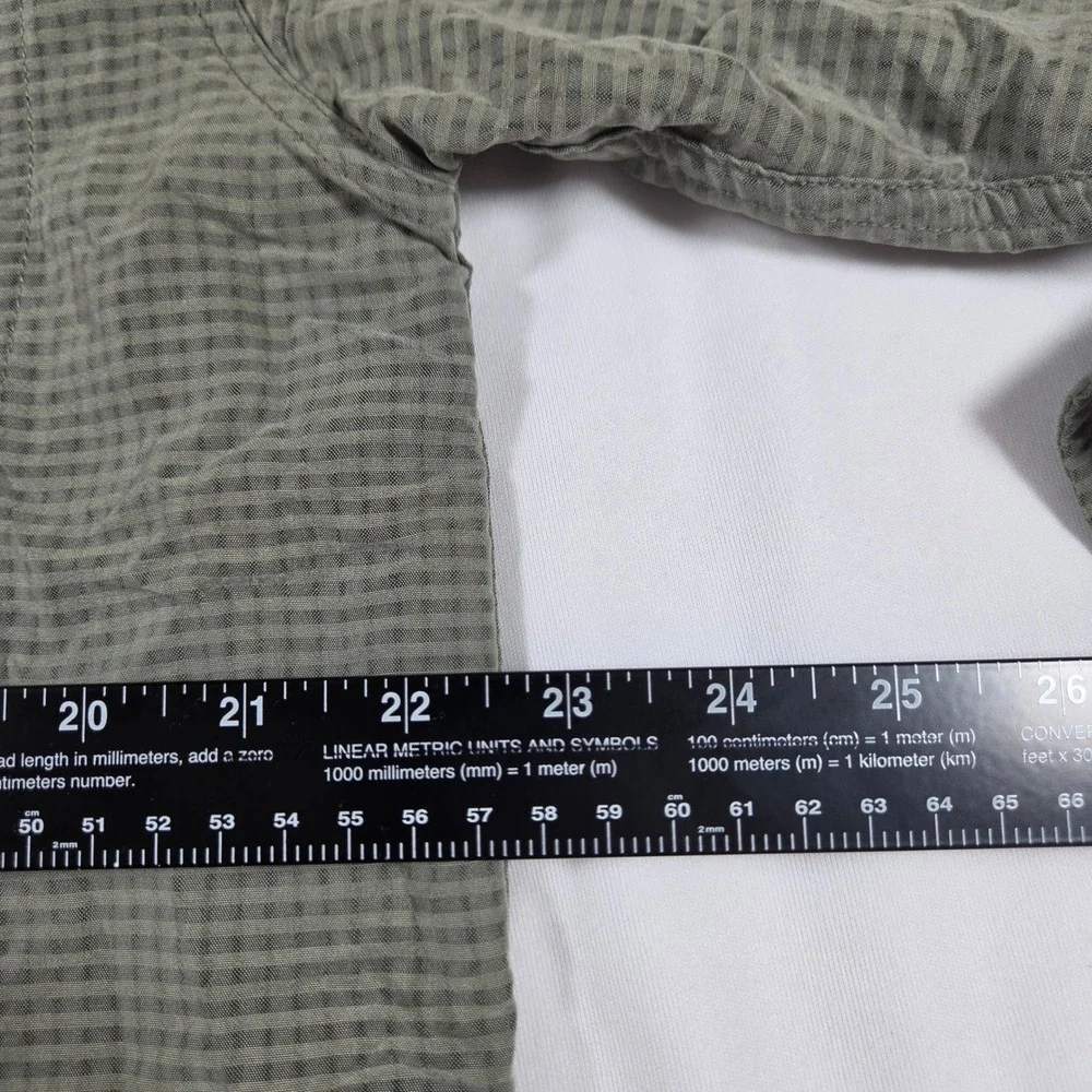 The North Face Mens Medium Olive Green Micro Check Roll Up Sleeve Hiking Shirt